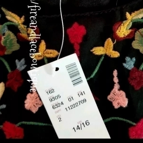 💥NWT💥 AVENUE PLUS EMBROIDERED DRESS SZ 1X - Picture 7 of 7